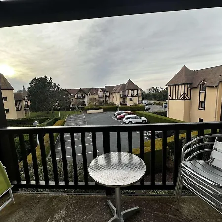 Horizon Détente, 2 Pas De La * Ouistreham